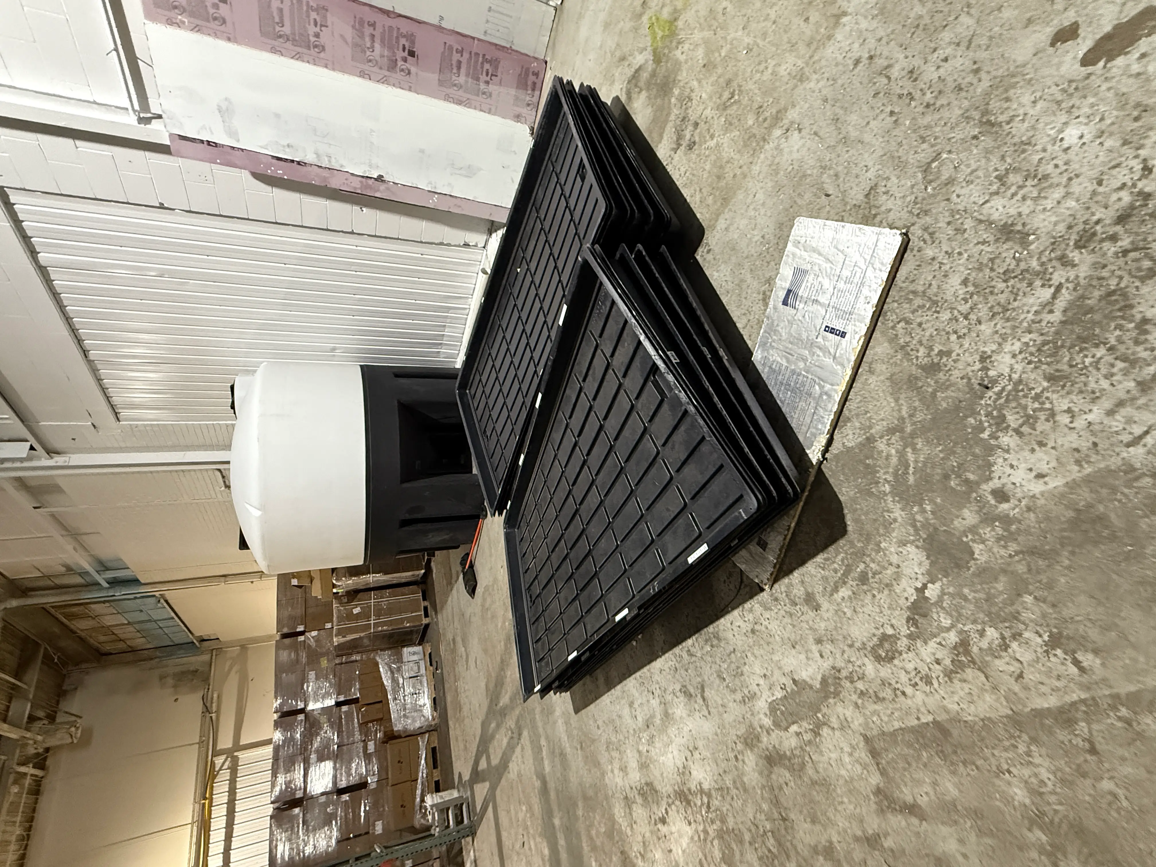 Active Aqua 4 ft x 8 ft Flood Trays Heavy Duty Plastic Grow Tables Lot of 16