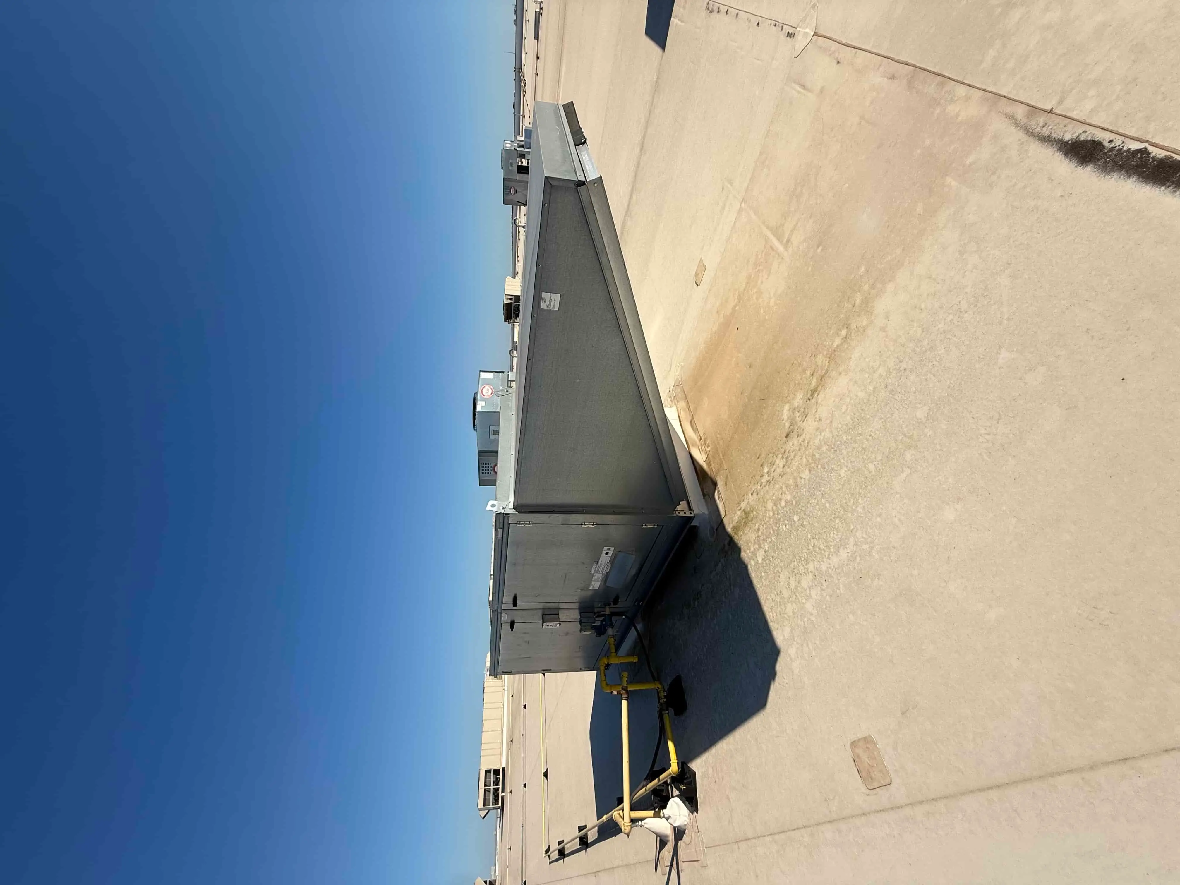 SB6019: MAU-1 – CaptiveAire Direct-Fired Make-Up Air Unit (MAU), Natural Gas, Roof-Mounted Industrial Air Heater with Gas Manifold and Damper Motor Access