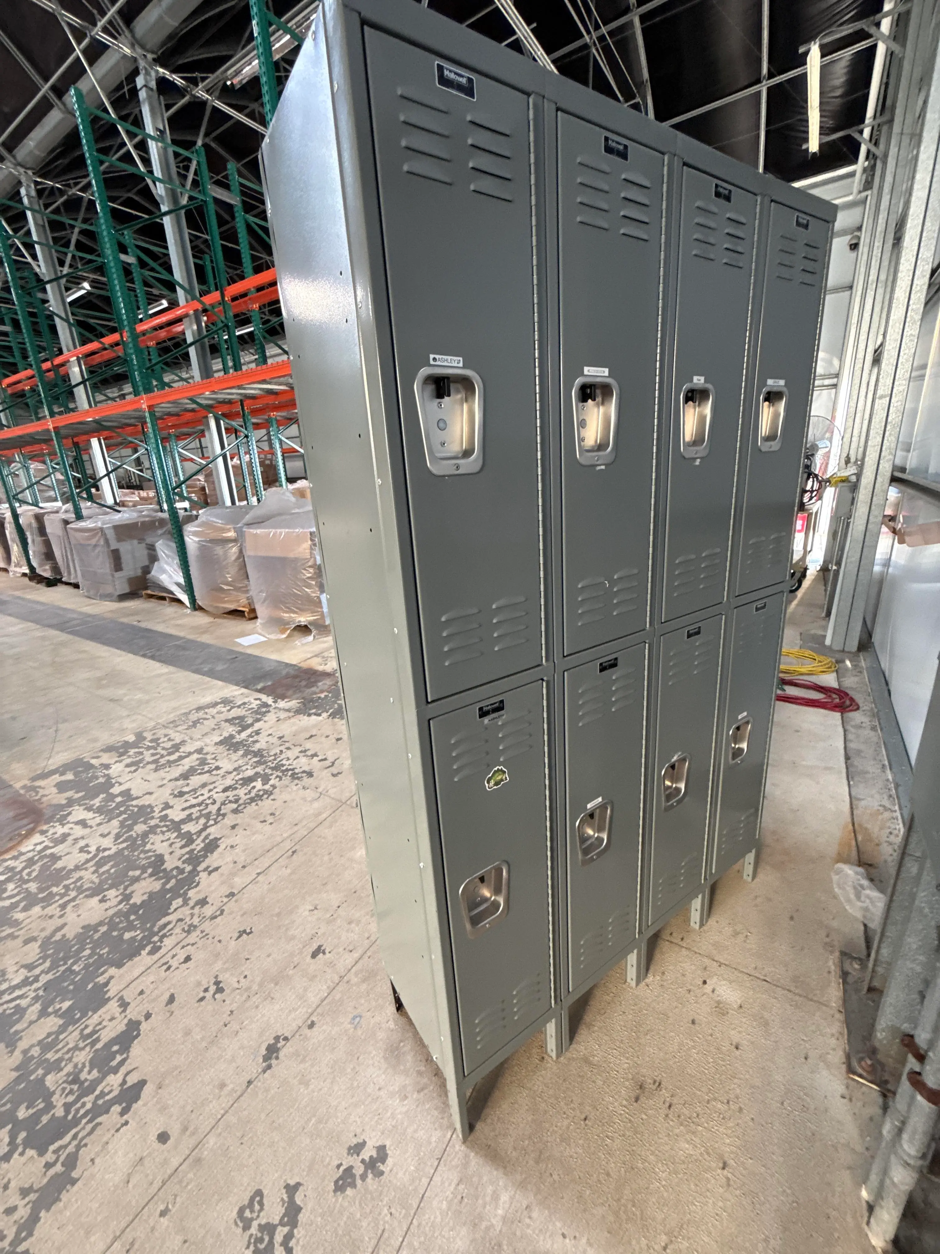 8-Door Metal Employee Locker Bank – Industrial Steel Lockers