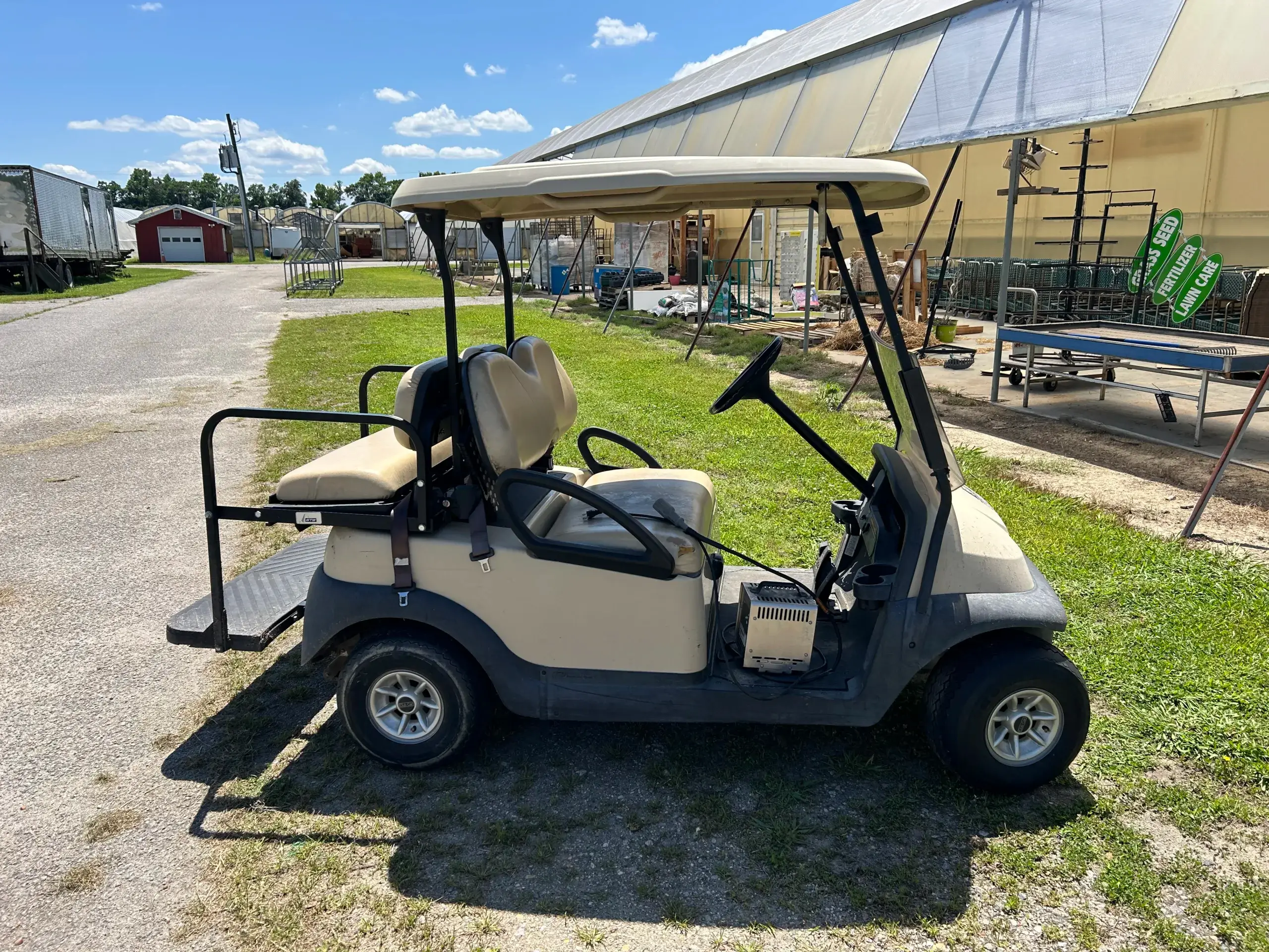 WHITES AUCTION LOT 431 - Golf Cart 59