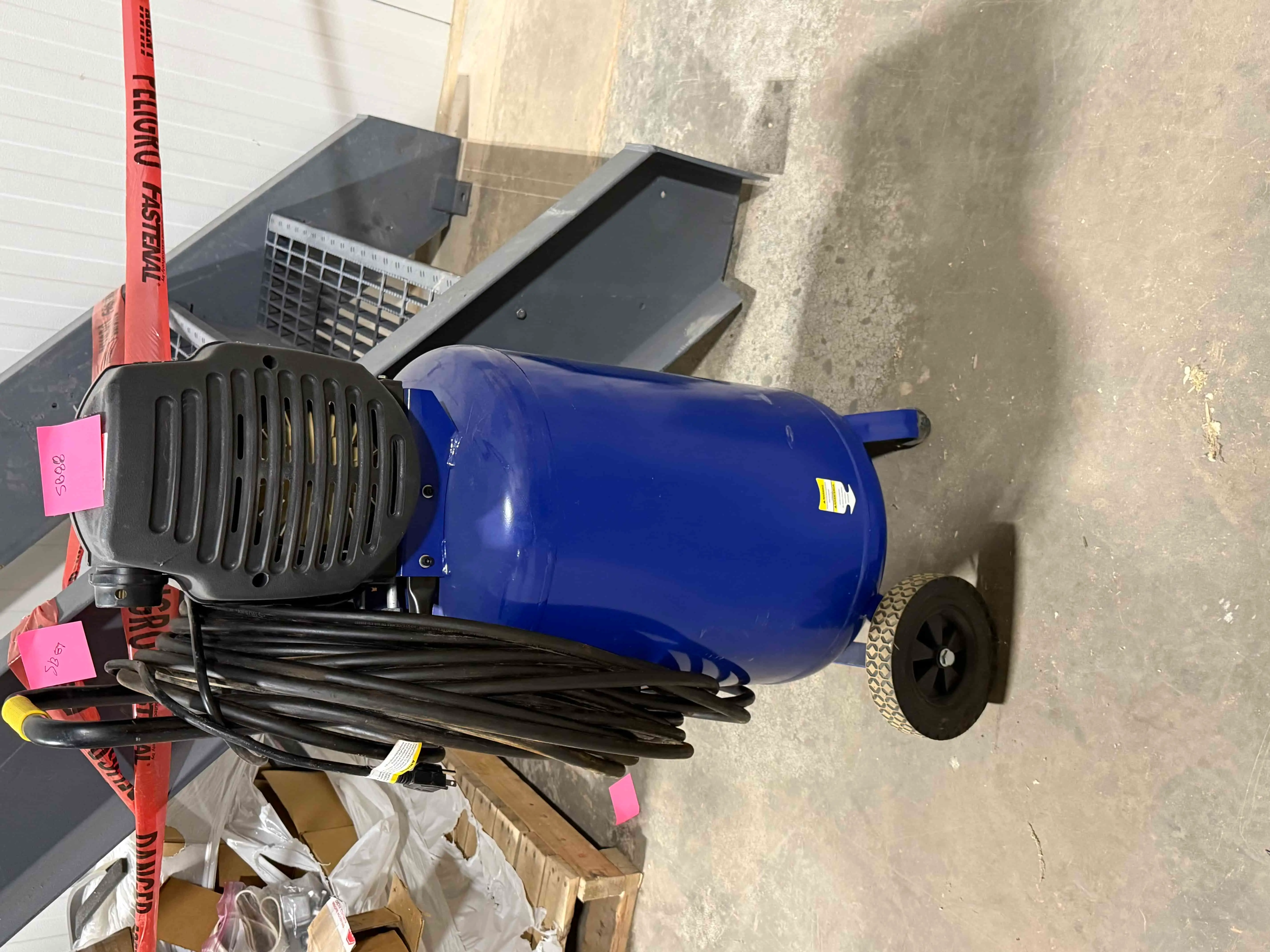 SB88: Portable Blue Air Compressor
