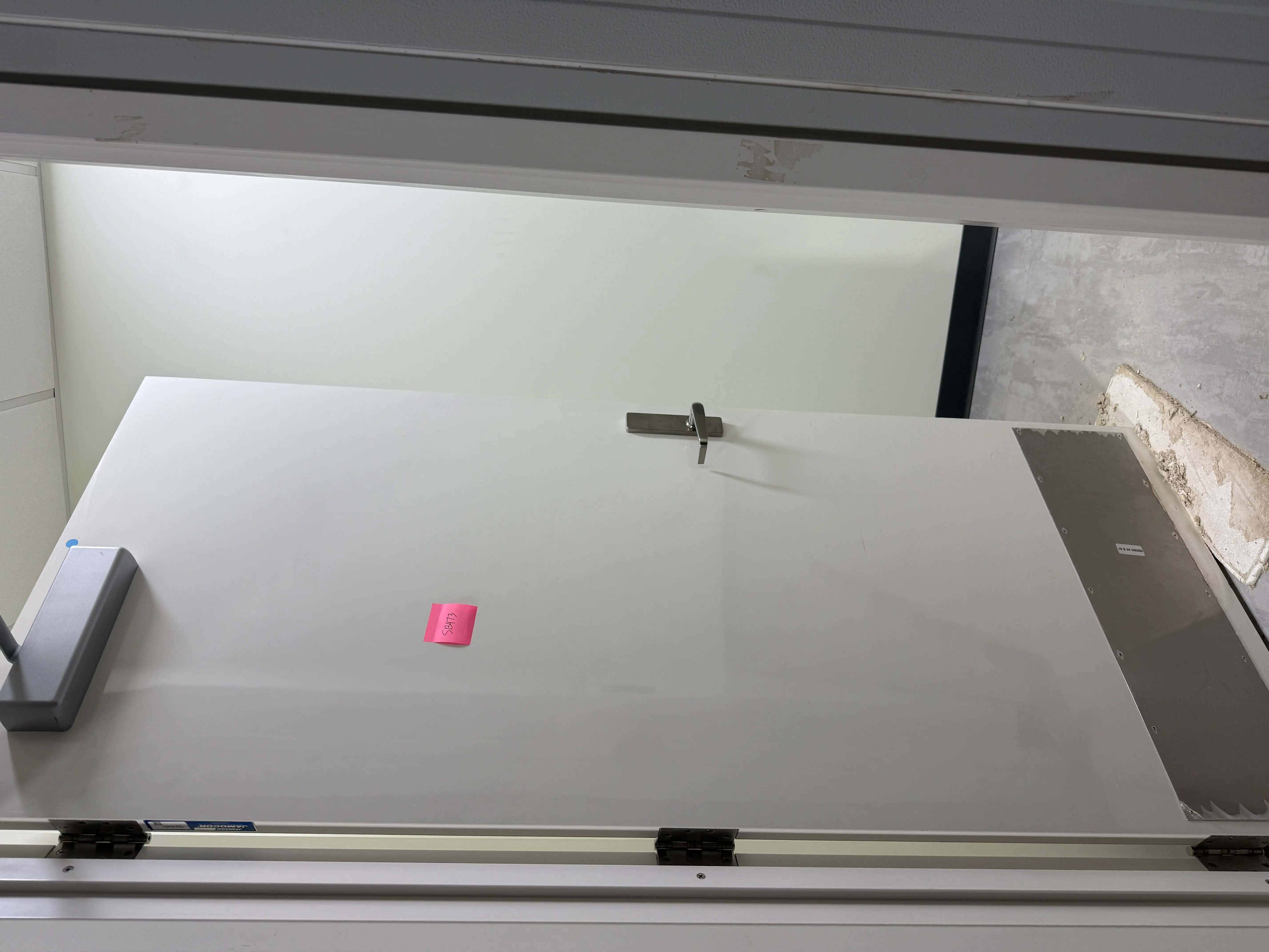 SB469: Insulated Commercial Interior Door with Kick Plate & Closer