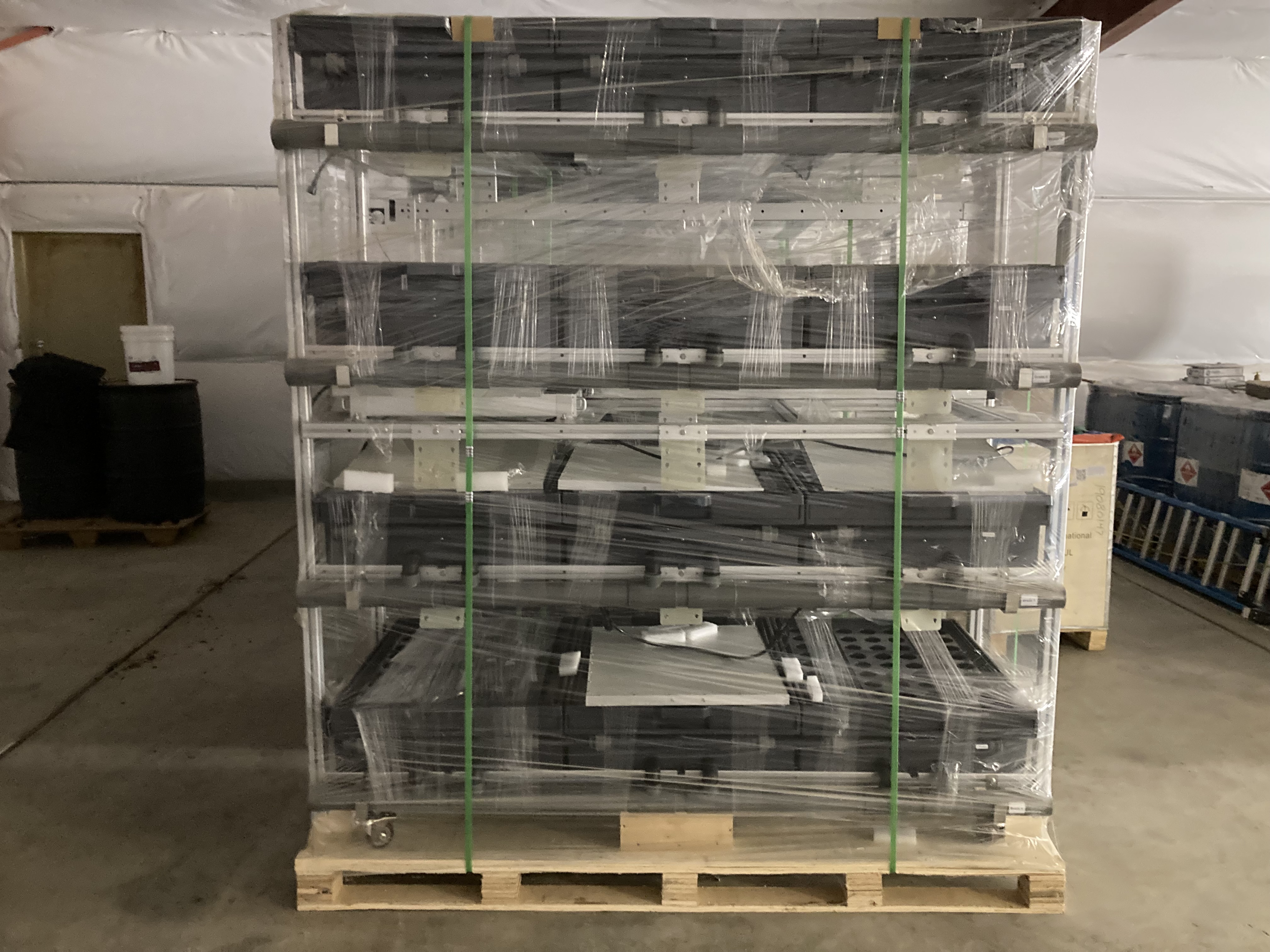 AEssense AEtrium 2.1 Smart Farm System - Complete 48-Tub Hydroponic Grow System with Irrigation Unit, New Condition, photo 5
