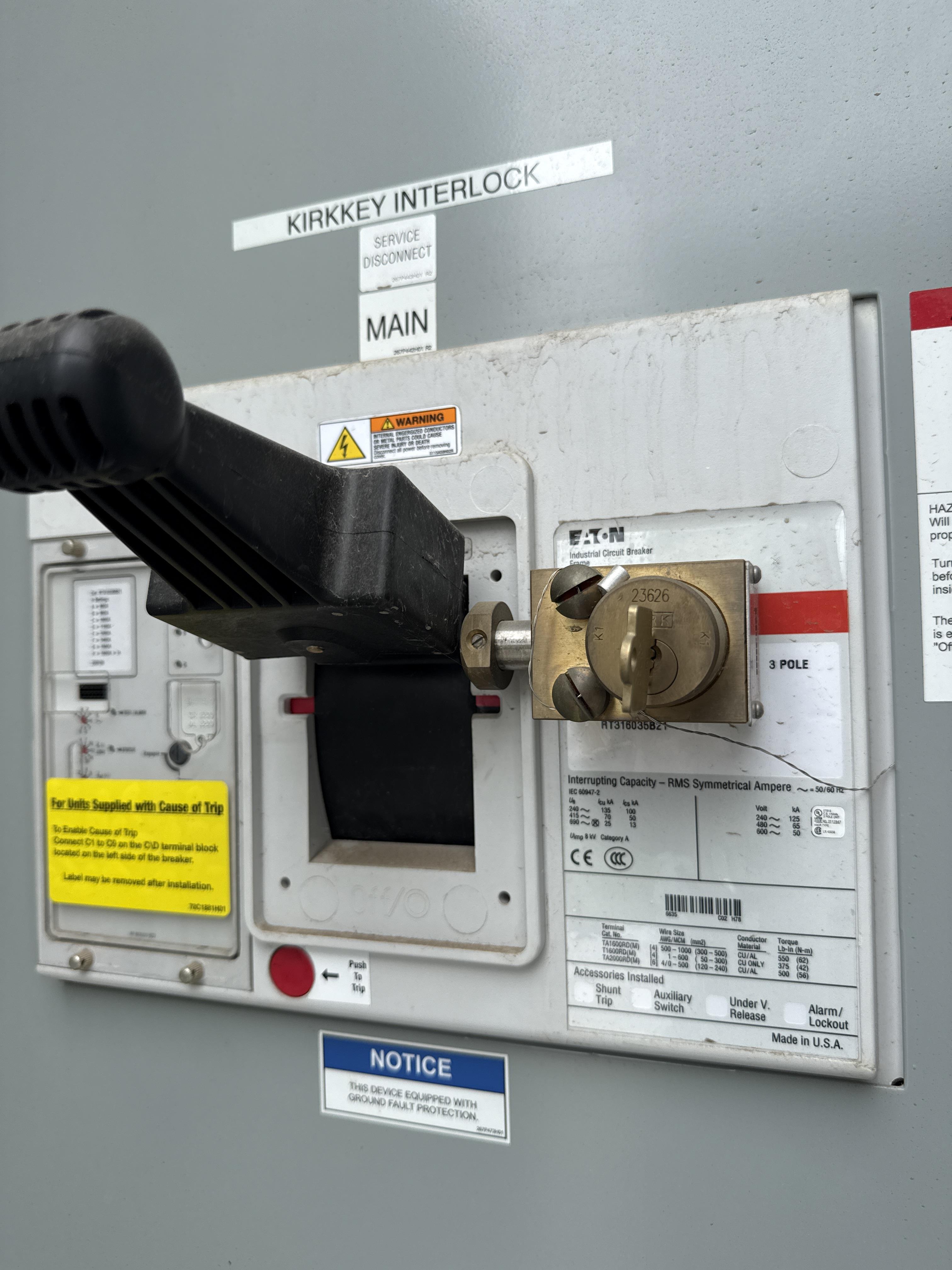 Eaton PRL C 1600A 480Y/277V Switchboard with Main Breaker and Generator Quick Connect, photo 6