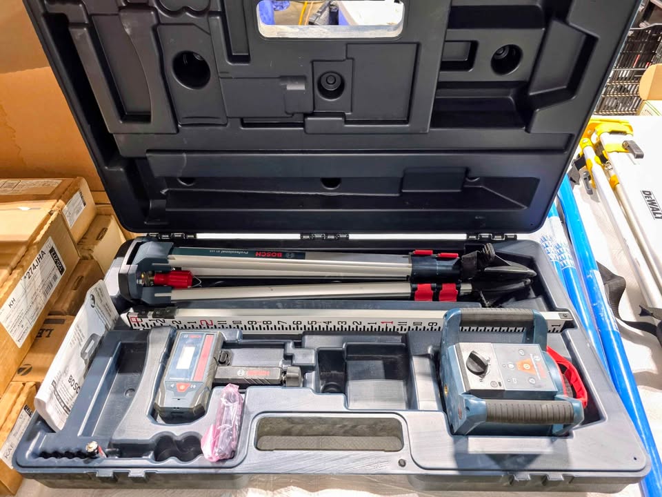 Bosch GRL1000-20HV Rotary Laser Level Kit – 1,000' Range – Complete Kit | Chesterton, IN, photo 3