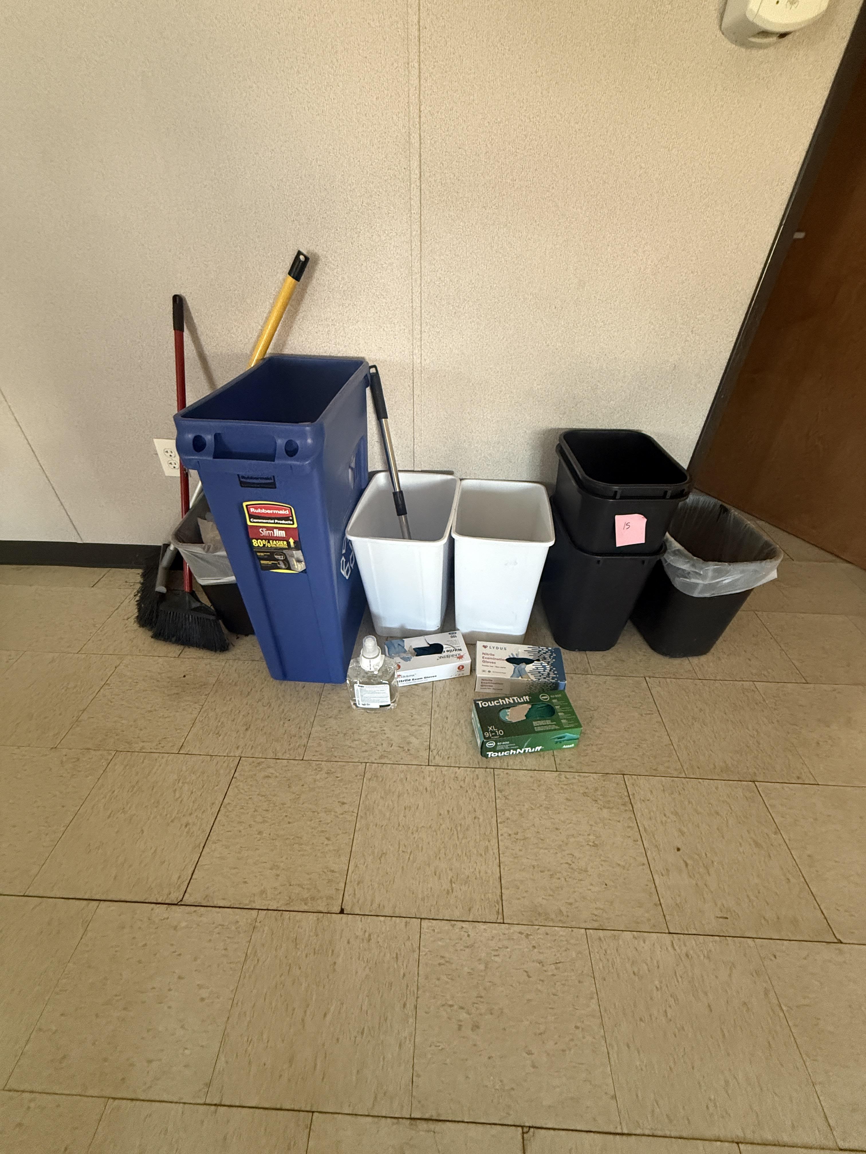 Janitorial Supply Lot – Trash Cans, Brooms, Mop Buckets, Gloves & Supplies, photo 2