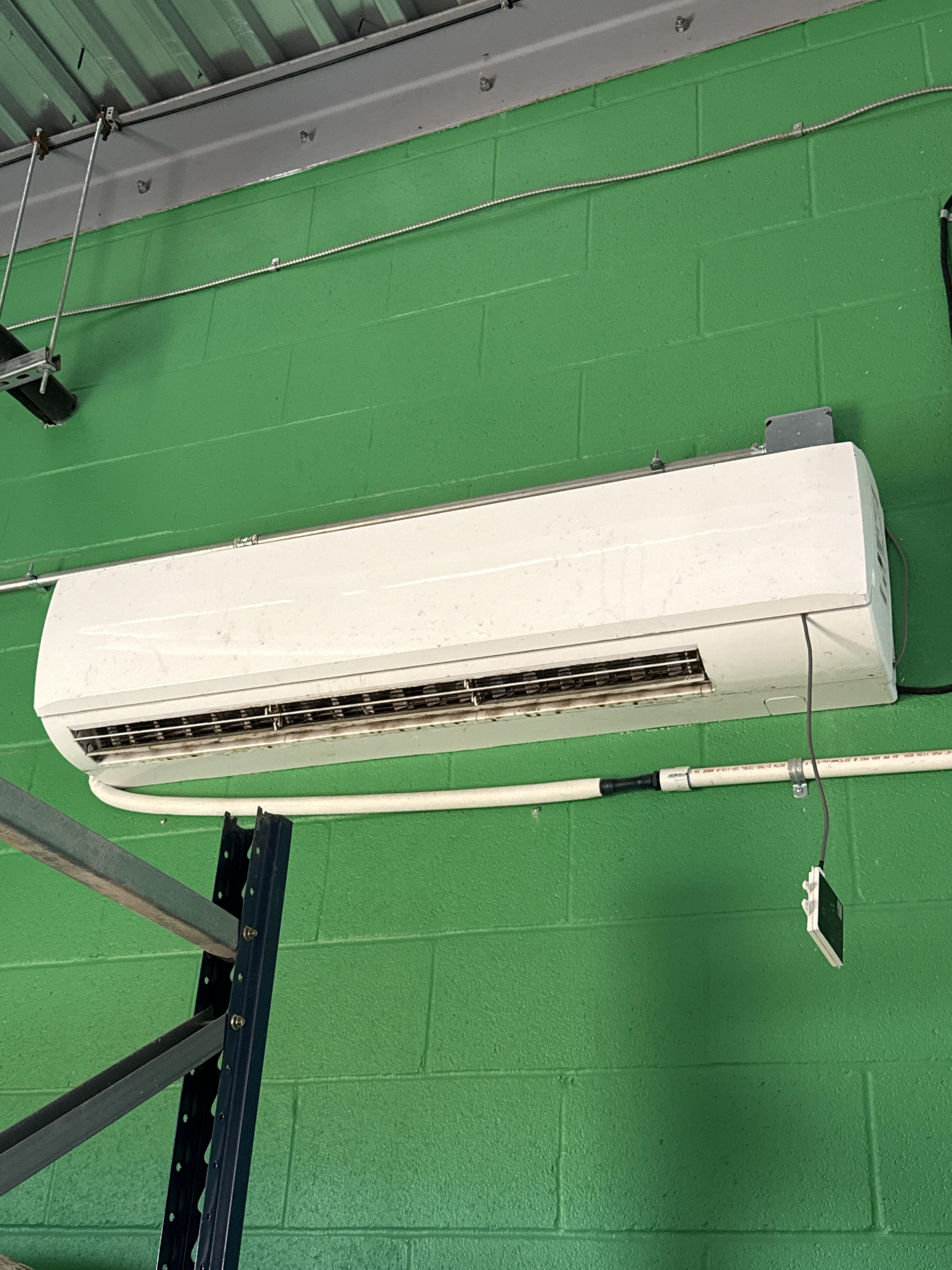 Johnson Controls 36,000 BTU Split Type Air Conditioner Heat Pump 208/230V, photo 4