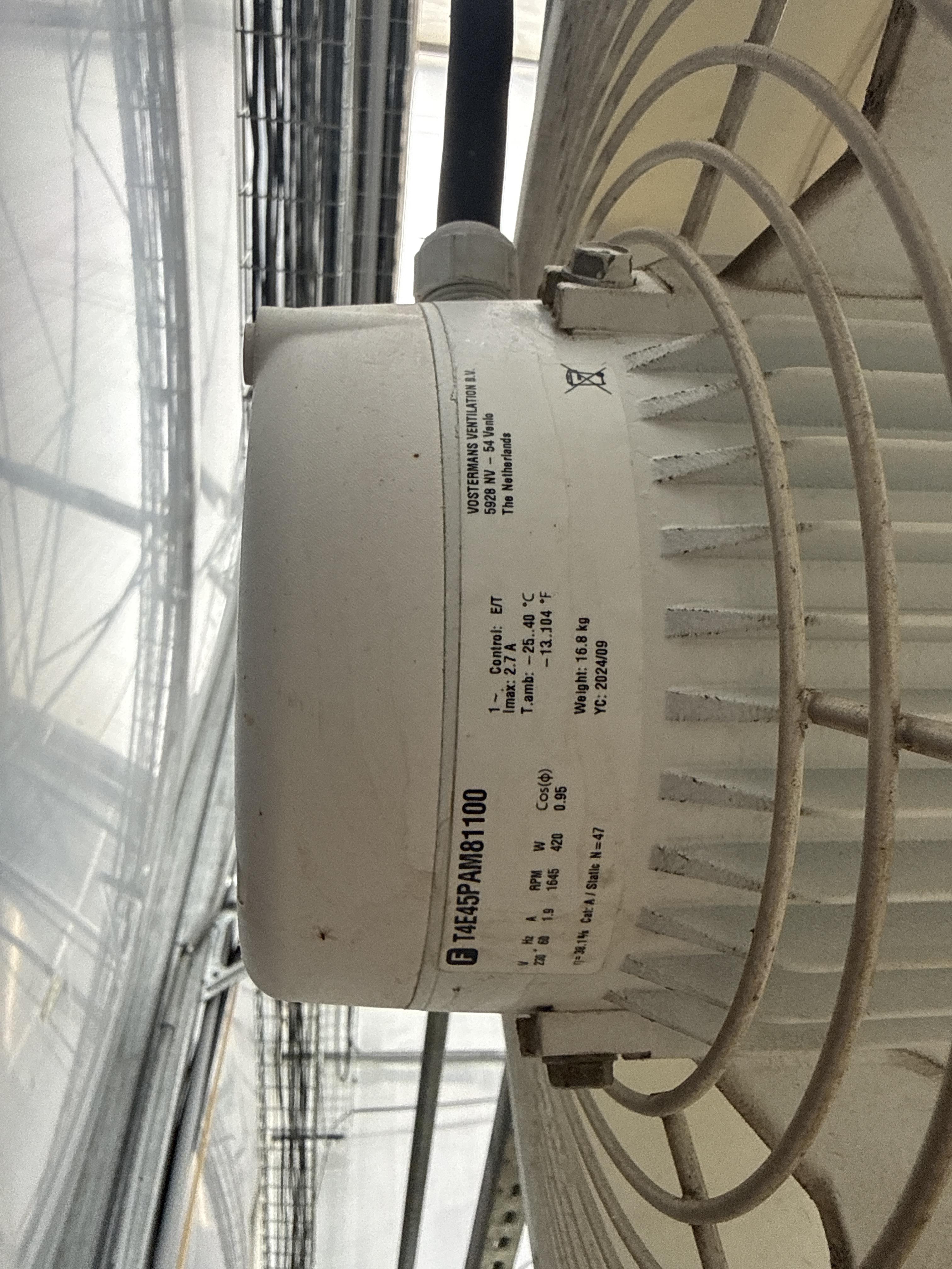 Lot of 42 Vostermans Multifan Greenhouse Circulation Fans with Mounting Hardware, photo 3