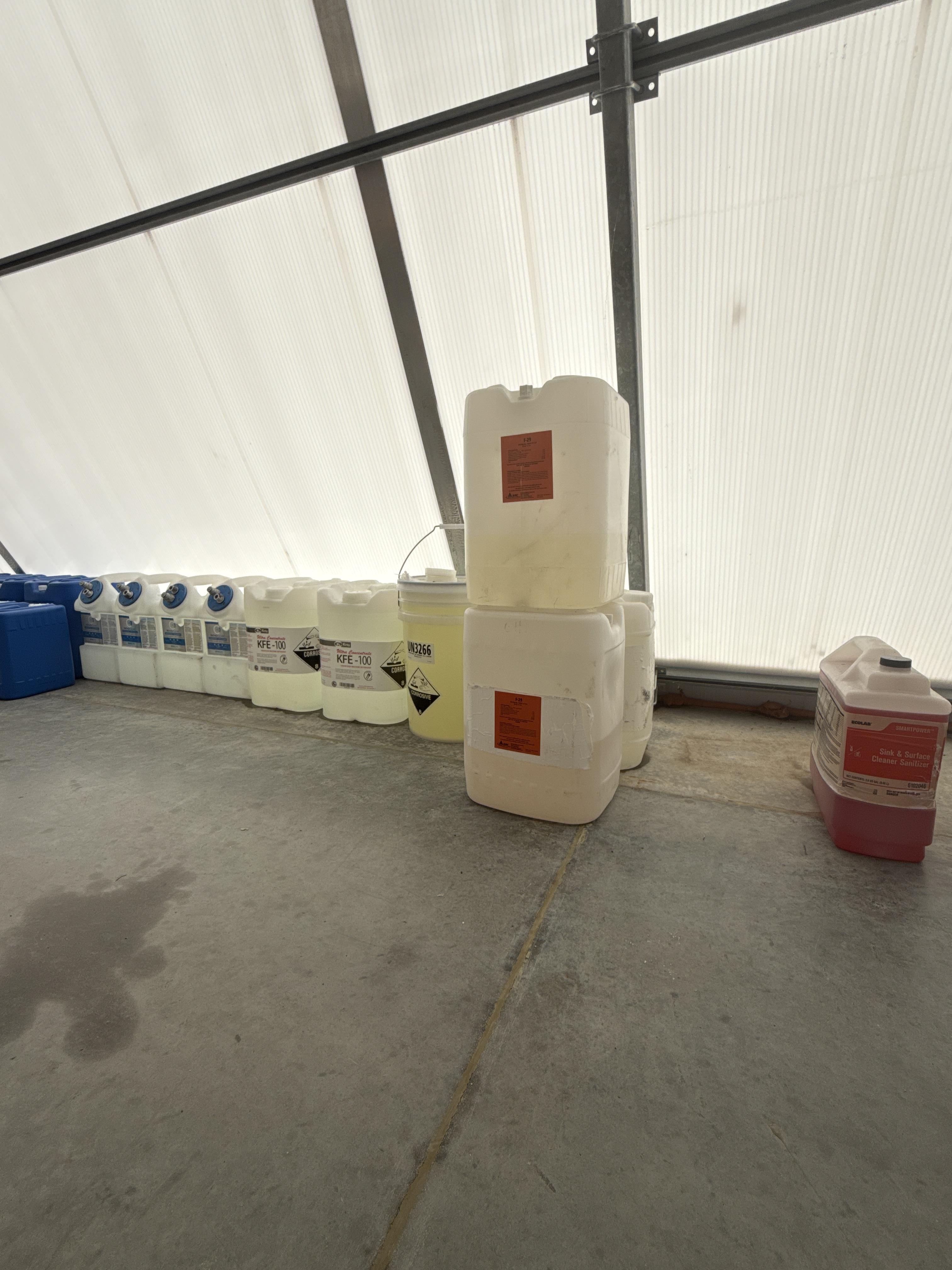 Mixed Chemical Storage Tote Lot with Plastic Jugs, Carboys and Containers, photo 2