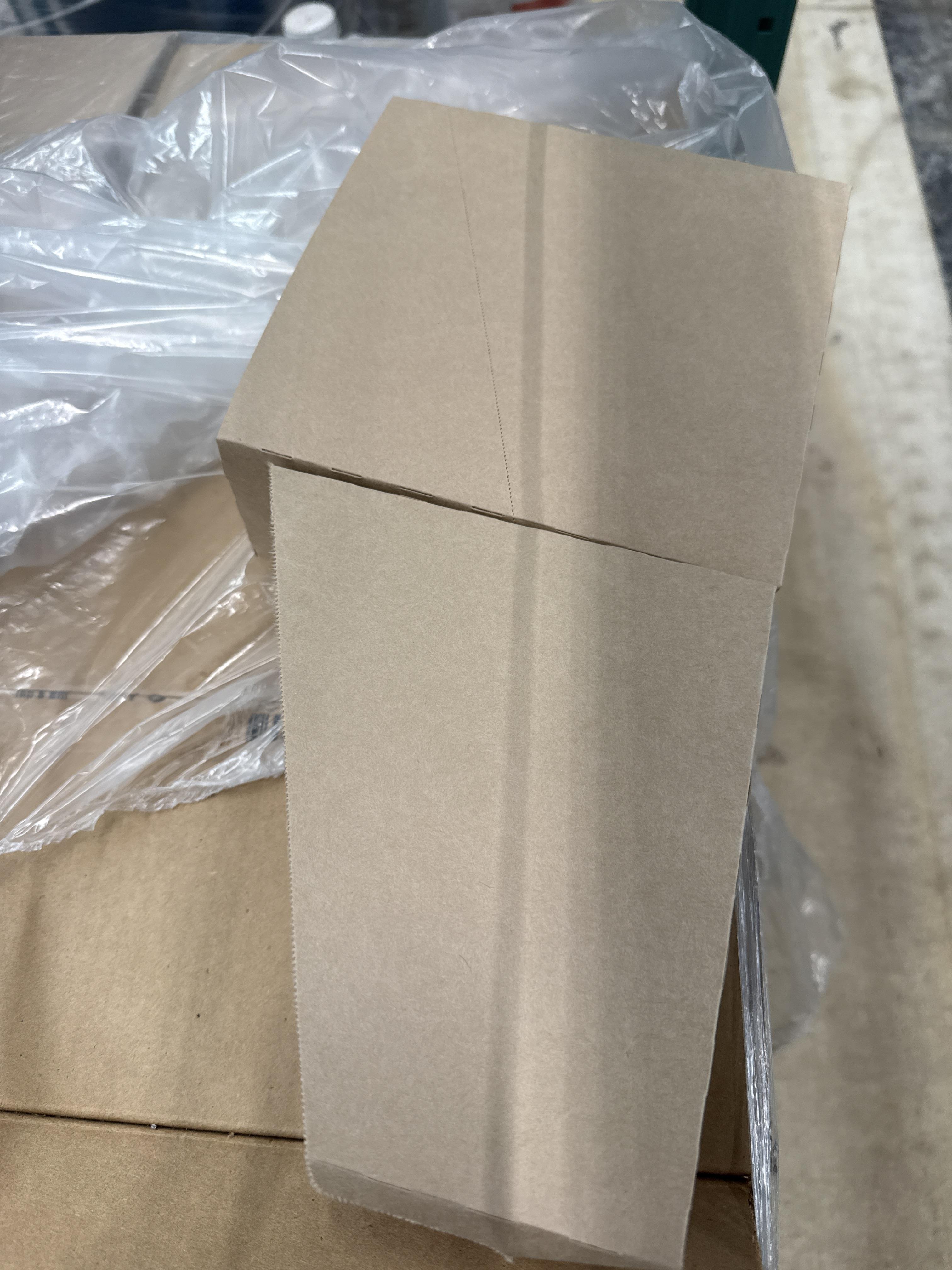 Southern Champion Tuck Top Boxes 8x3.25x8 – 8 Pallets ~45,600 Units, photo 3