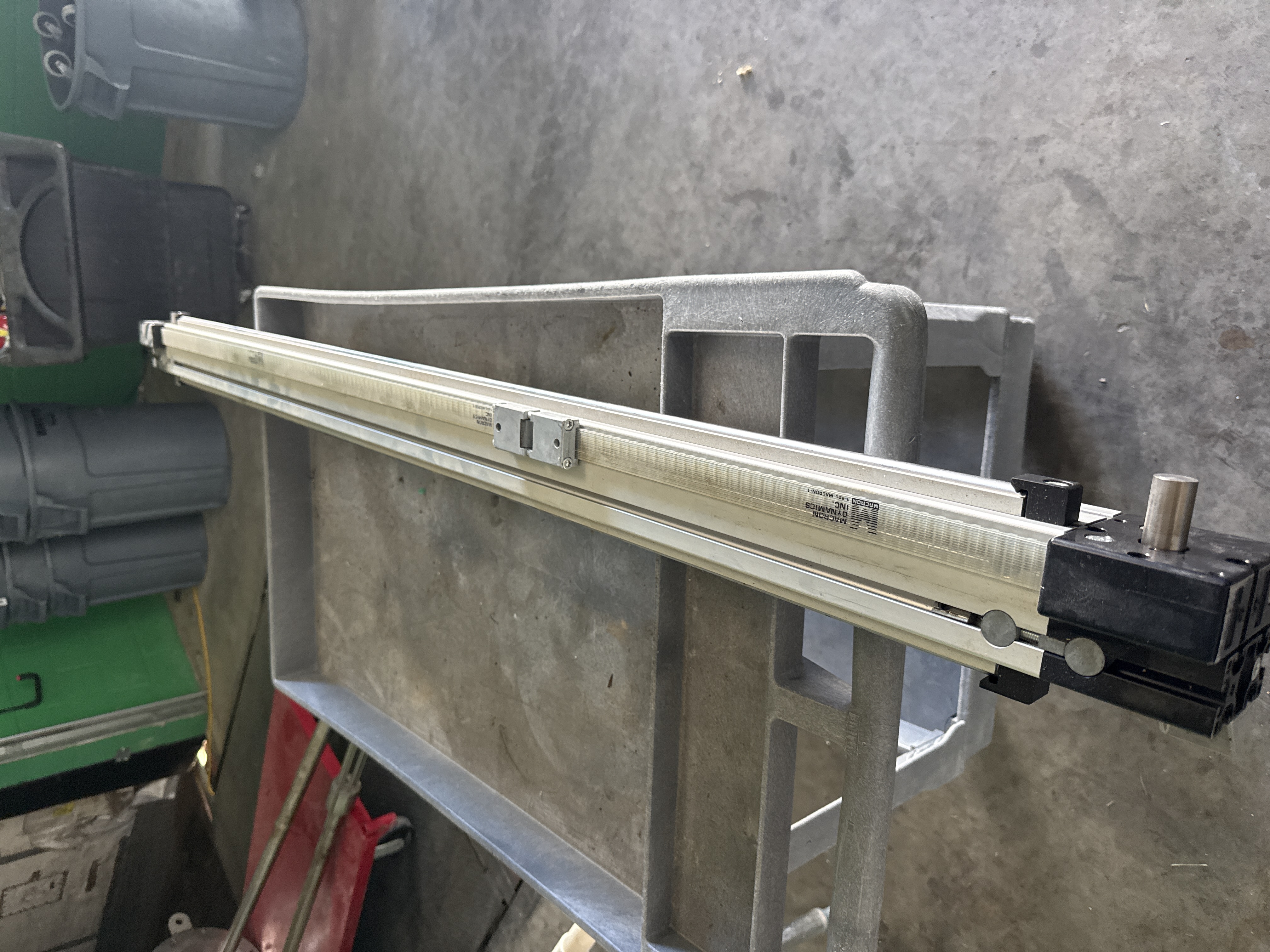 Macron Dynamics MSA-14S Belt-Driven Linear Actuator w/ Gearbox