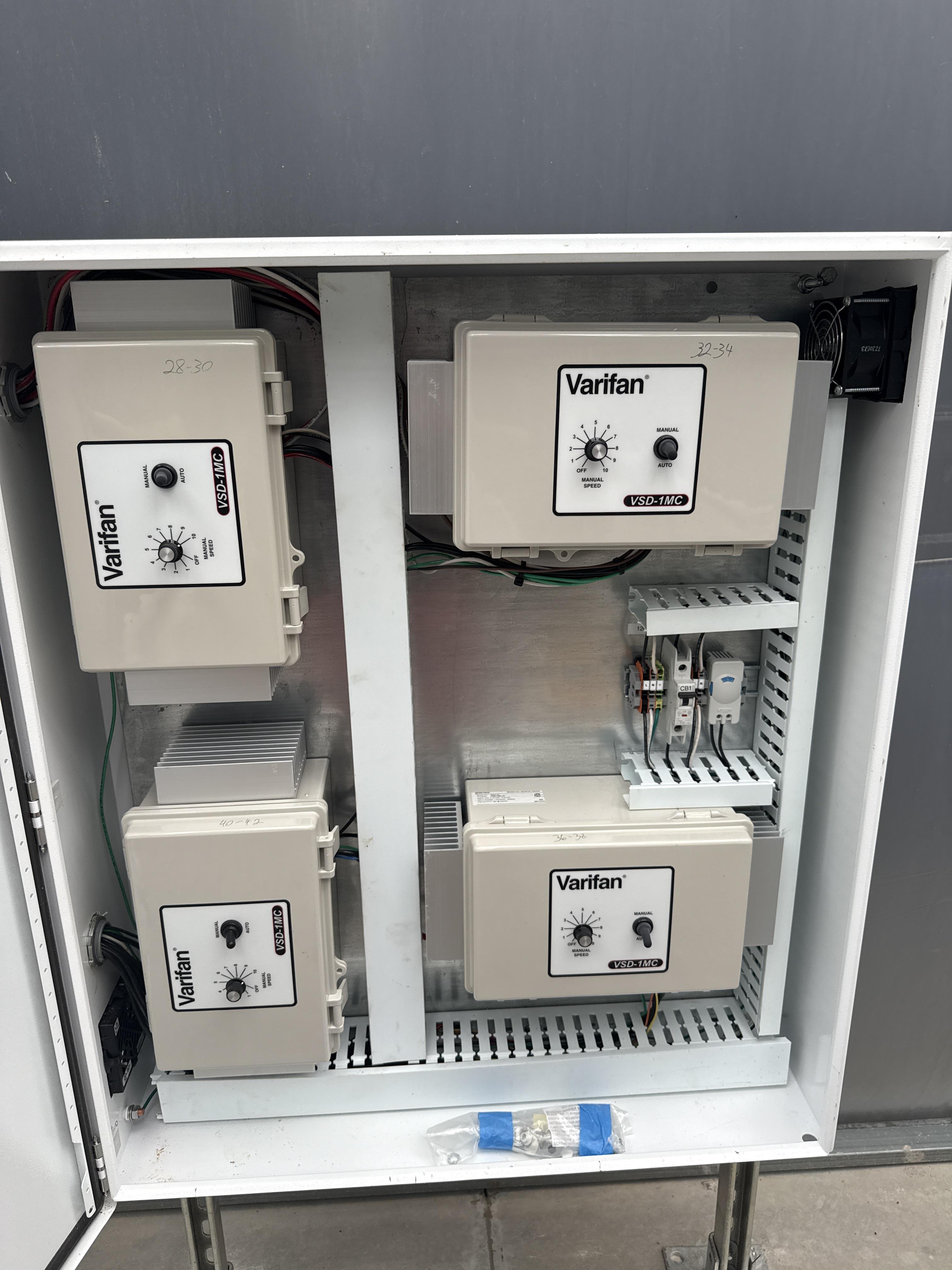 TC Control Group Fan Control Cabinet with (4) Varifan VSD 1MC Controllers, photo 2