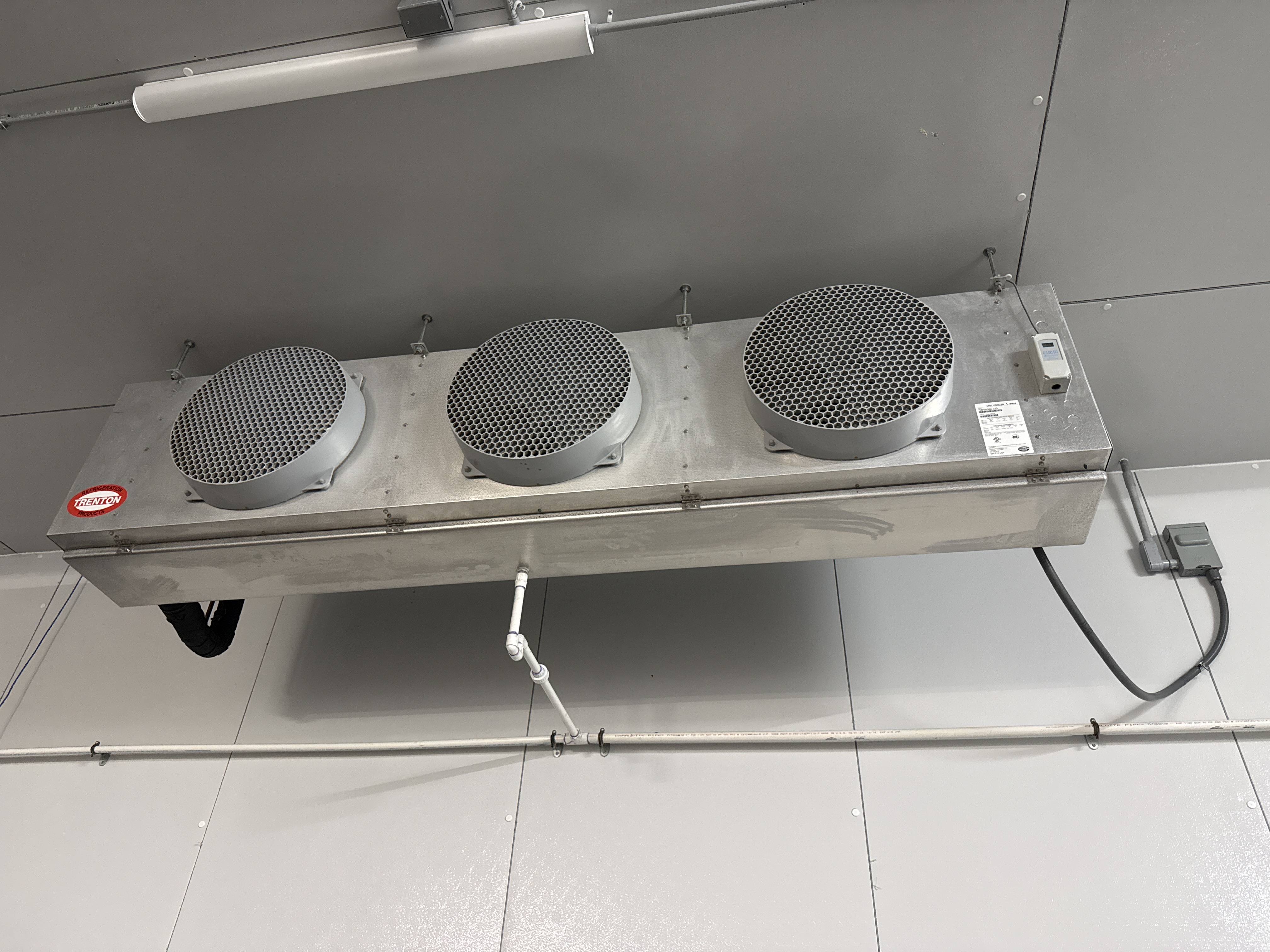 Trenton Walk In Cooler Refrigeration Package, TEZA050H8 Condensing Units, TMP360MA Evaporator, photo 2